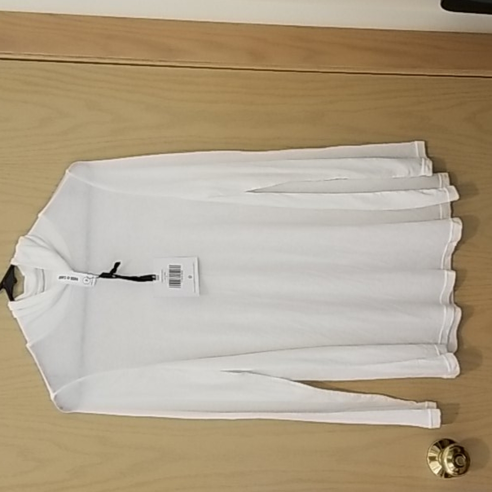 Lightweight turtleneck